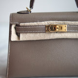 Bolsa Hermès Mini Kelly Epsom Etoupe com Ferragens Gold