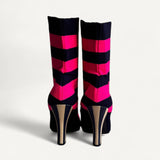 Bota Fendi Preta com Rosa
