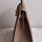 Bolsa Hermès Kelly 28 Epsom Etoupe com Ferragens Gold