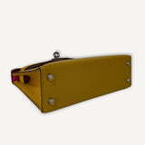 Bolsa Hermès Mini Kelly Chevre Verso Jaune de naples | Rose Extreme com Ferragens Palladium