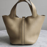 Bolsa Hermès Picotin 18 Clemence Dune com Ferragens Palladium