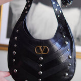 Bolsa Valentino Garavani Hoboho Hobo Em Chevron-Patterned Couro Nappa Com Ferragens