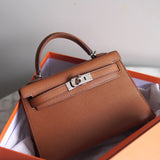 Bolsa Hermès Mini Kelly Epsom Sesame com Ferragens Palladium