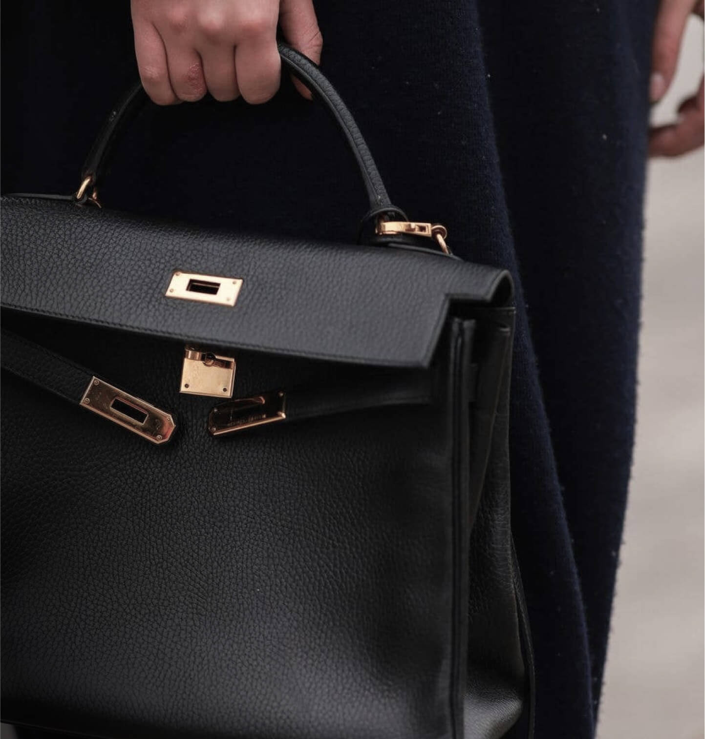 Bolsa hermes negra sale