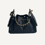Bolsa Chanel 25 Mini Caviar Preta com Ferragens Douradas