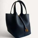 Bolsa Hermès Picotin 22 Touch Noir com Ferragens Gold