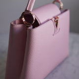 Bolsa Louis Vuitton Capucines Couro Rose