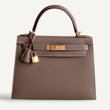 Bolsa Hermès Kelly 28 Epsom Etoupe com Ferragens Gold