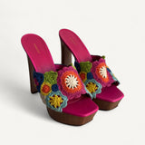 Sandália La Silla Crochê Floral