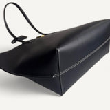 Bolsa Burberry TB Leather Tote Preta