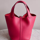 Bolsa Hermès Picotin 18 Clemence Rose Shocking com Ferragens Palladium
