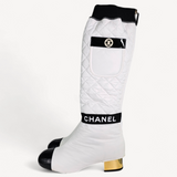 Bota Chanel Com Logo Double Mood Branca