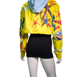 Moletom Cropped Versace Amarelo com Capuz e Estampa Bordada 