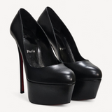 Scarpin Christian Louboutin Dolly Pump Preto