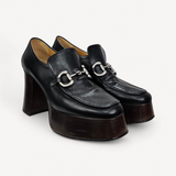 Sapato Gucci Malaga Kid GG Marmont Preta