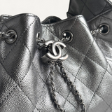 Bolsa Chanel 25 Mini Prata com Ferragens Prateadas