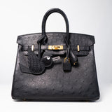 Bolsa Hermès Birkin 25 Ostrich Noir com Ferragens Gold